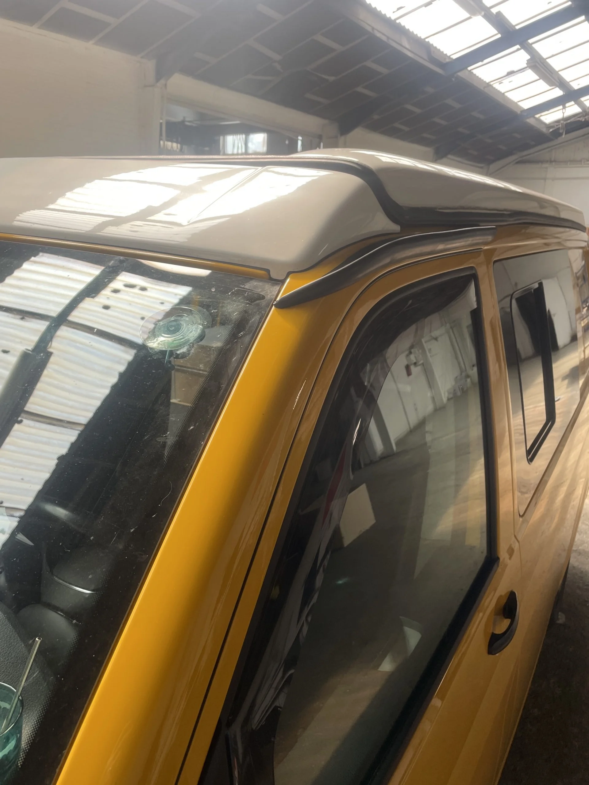 Spoiler, Regenrinne Ablaufrinne VW T6 oder für Fahrzeuge mit Aufstelldach Reimo oder SCA – Bild 3